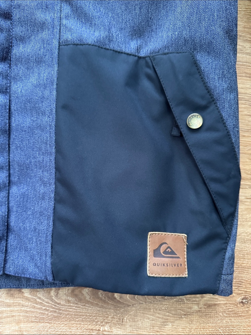 Quiksilver Ridge Snowboard Jacket - Picture 2 of 5